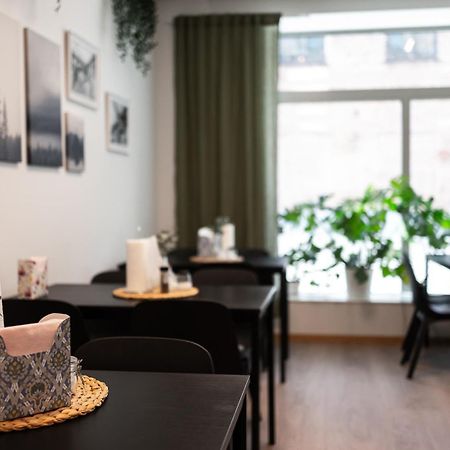 Ahlgrens Hotell Bed & Breakfast เยฟเลอ ภายนอก รูปภาพ