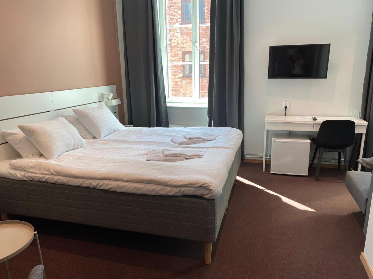 Ahlgrens Hotell Bed & Breakfast เยฟเลอ ภายนอก รูปภาพ
