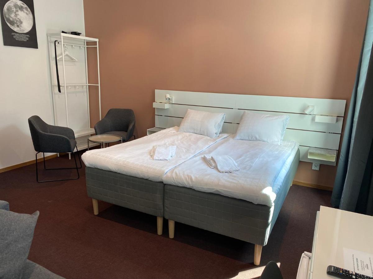 Ahlgrens Hotell Bed & Breakfast เยฟเลอ ภายนอก รูปภาพ